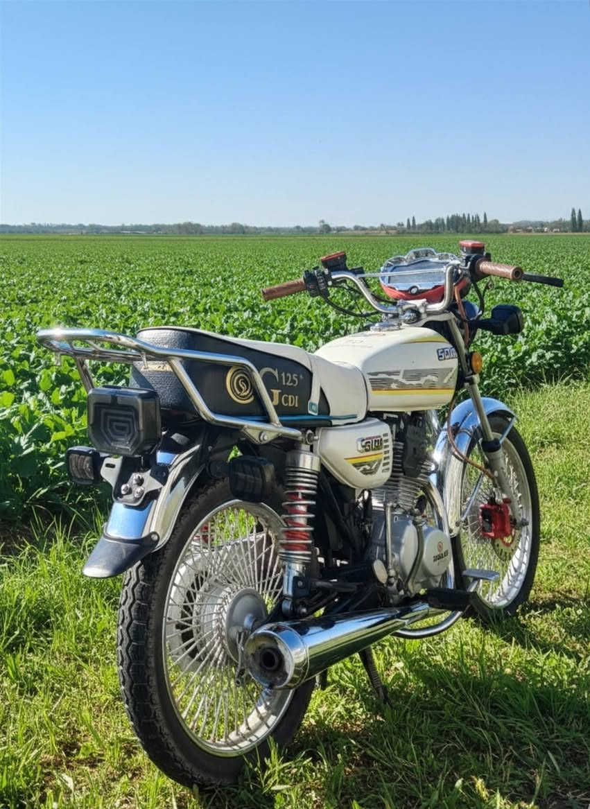 السلام عليكم
دراجة تايكر سونك مديل 2025 
الدراجة كفالة عامة (لا تجي تسئلني شبيها مابيها) 
نضافة مثل متشوف بالصورة 
كهربائيات كلها شغالة فول الفول 
اوراق سكنر ( يعني استنساخ) 
السعر 725،000 
العنوان ديوانية قضاء السنية 
شراي اتصل على الرقم 
(***********)
ا
