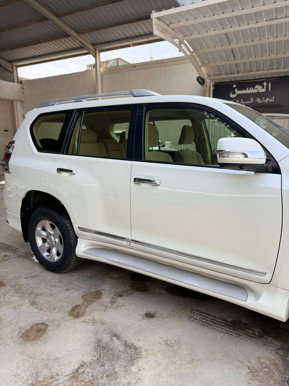 الحسن لتجارة السيارات
العنوان واسط الزبيديه 

تيوتا برادو 2016
محرك 4 سلندر
فول مواصفات 
فتحة سقف
تحويل وكاله حاضرين
مكفوله كفاله عامه
ماشيه 84 الف
فقط بارد بسيط بالجنطه
السونار مرفق بلمنشور 

السعر 295$ مجال بسيط 

*********** _ عبدالله
*********** _ فهد
