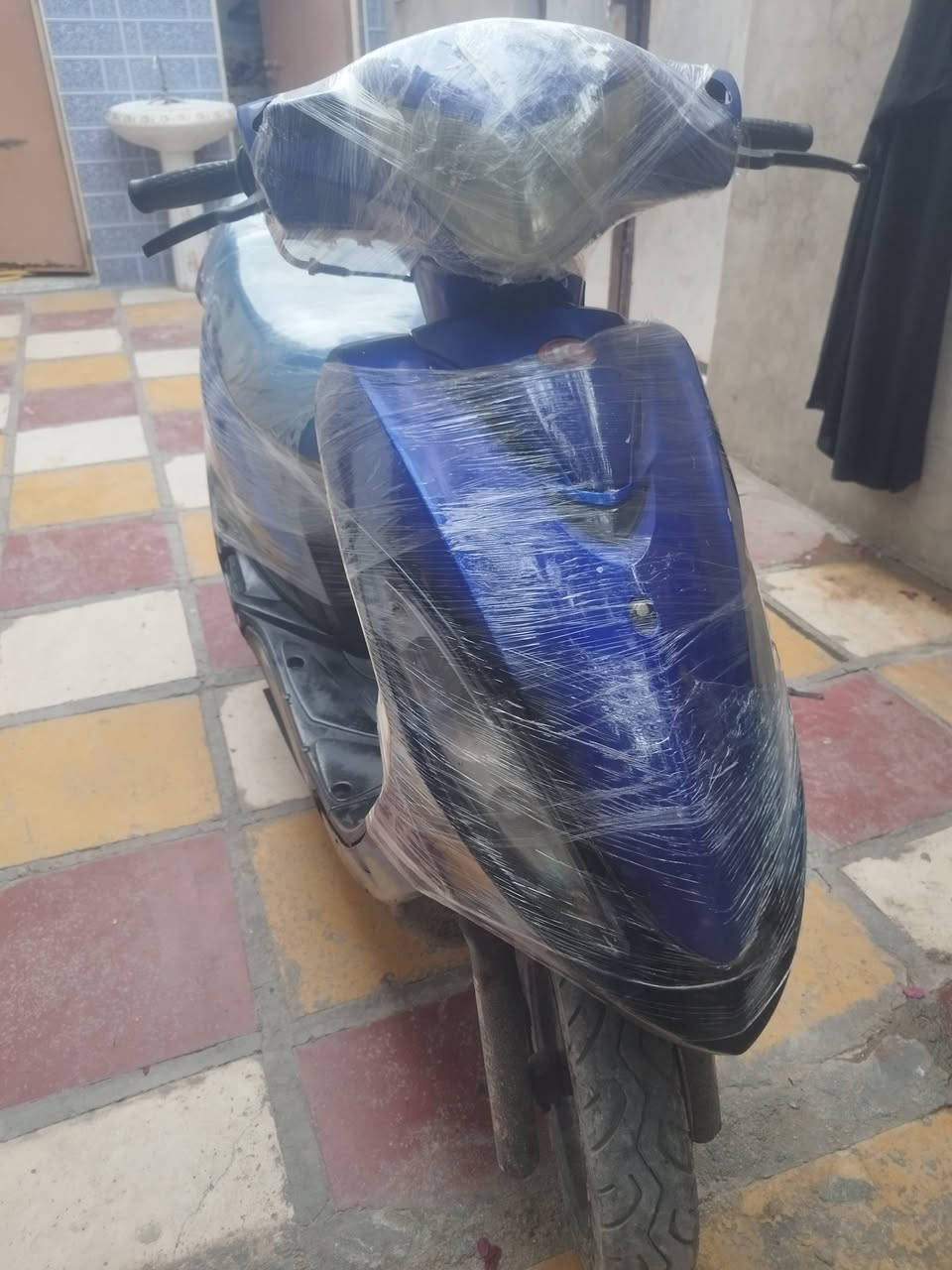 دراجه كامكو جي فور سلف كهربائيات اشاير هورن كله شغال الدراجه مفتوحه
بس الكابريته لو البلك مرات اول ماشغلها تكطع مكاني نجف حي الجزيره السعر 325 وبيها مجال ***********
