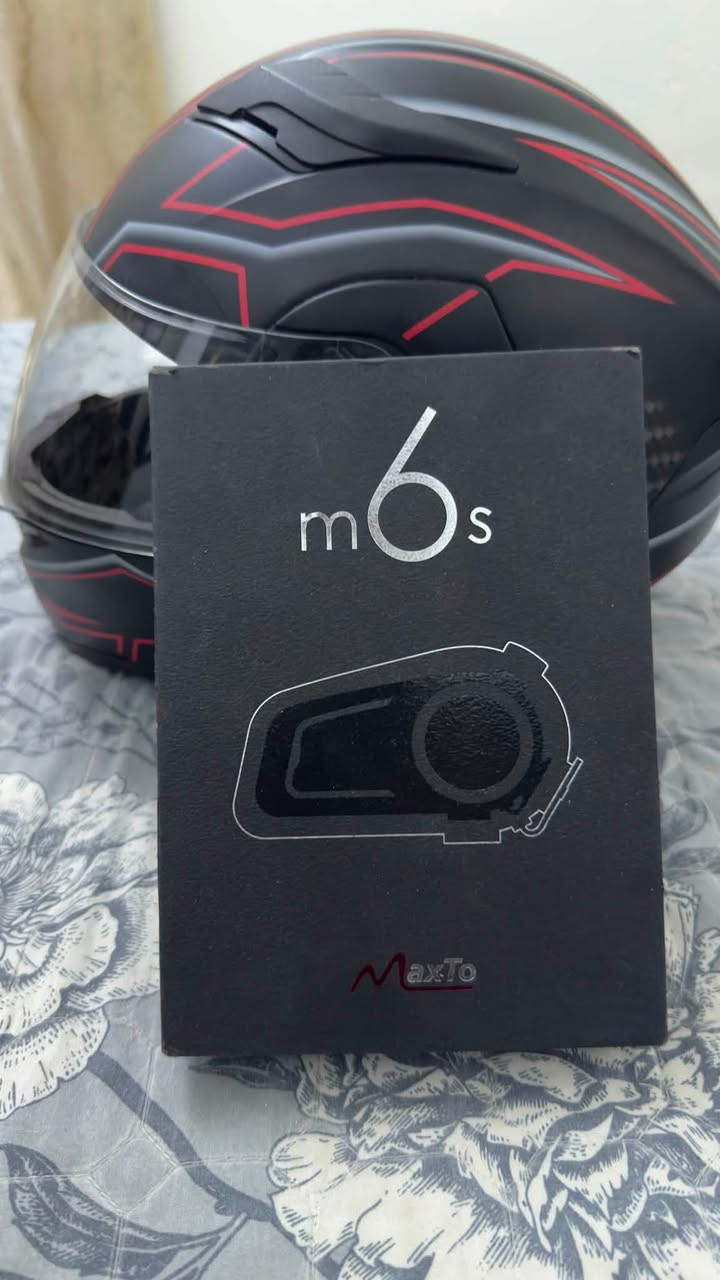 للبيع كامل اي خدش ما بيها حجم ميديم وياها سماعه نوع Maxto m6s كامل ملحقاتها وبيها مايك همين صوتها عالي وواضح سعر كامل 70 الف عنواني كركوك
تواصل واتساب ***********
