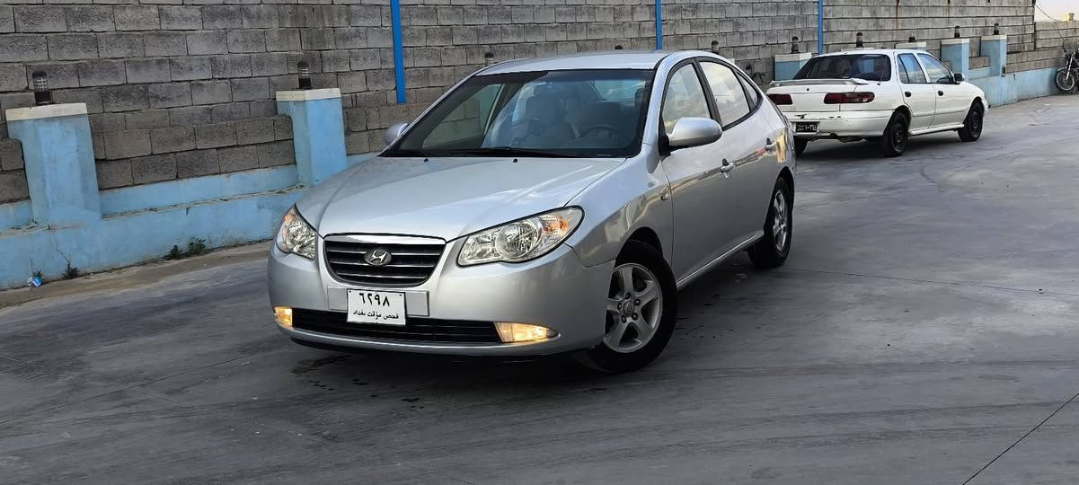2007نموونه له جوانی مەکینه مەرغوب ١٦دەکشن به رزە دەعمو لێدراو کەفەر گۆڕاو گێڕمەکینه کاره بای به شەرت تەبرید ساردووگەرم ئیش ده کات تازه پێشی داگیرواوە برێکی به سراوە ئەمڕۆحومامو پۆڵش کراوە جامی پێشوو دوای هه ڵگیراوە دوو باره  شوێن بڕاوە کانی دوو باره چاک.کراوە چاڵو شوختی نییه وەک وێنه که جوانه دەکشنی بیلادی بۆ دانراوە تۆ شوێن شارەزوور هه ڵبجه ی تازە
نرخی ٤٣گڵاویه ک.مه حالی زۆر که م
***********
***********
