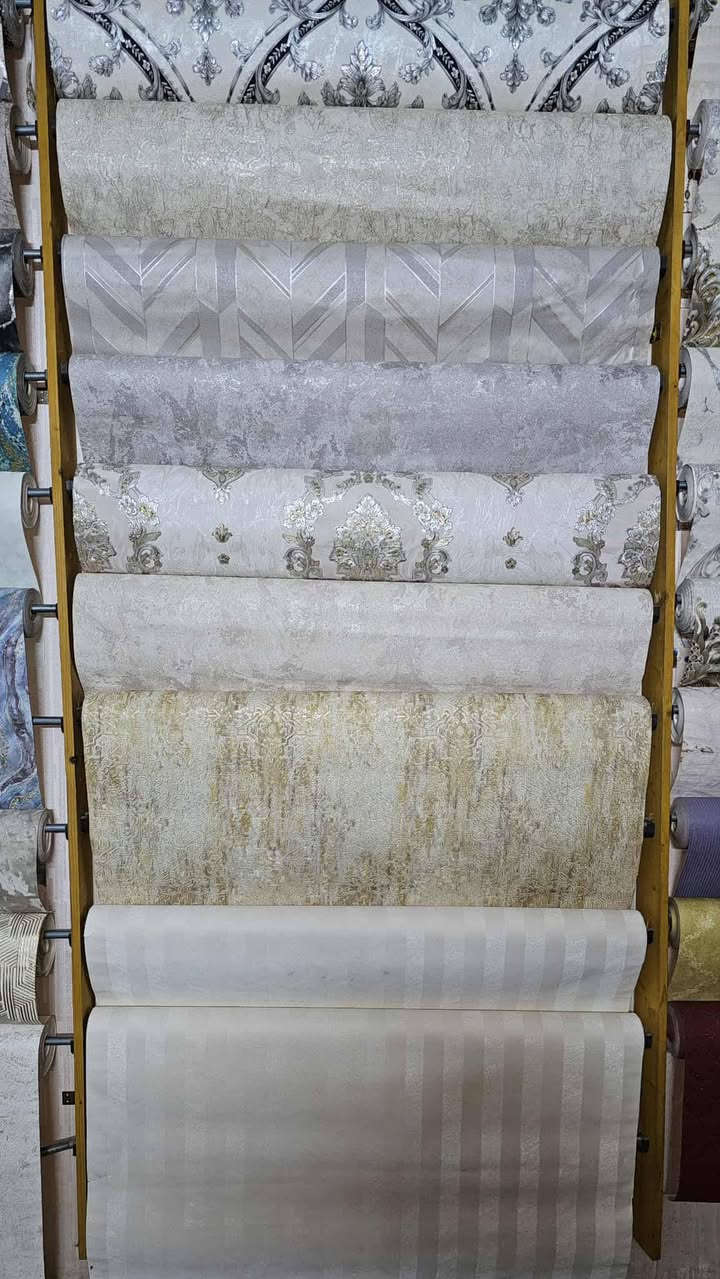 🔥 أحدث موديلات ورق الجدران – مودرن 2026 🔥
تريد تغيّر شكل بيتك بأقل تكلفة وأعلى فخامة؟
هاي فرصتك ✨
📏 قياس الرولة:
16 متر مربع
(الطول 16 متر × العرض 1 متر و6 سم)
✔️ تكفي لتغليف جدار كامل قياس 5×3 متر
🎨 موديلات مودرن 2026
تصاميم عصرية تناسب غرف النوم، الصالات، المكاتب، والمحلات.
🎁 المادة اللاصقة مجانية مع كل رولة
🚚 توصيل بغداد فقط 
👷‍♂️ يتوفر كادر عمل متخصص داخل بغداد للتركيب باحترافية عالية
💰 السعر: فقط 30,000 دينار عراقي للرولة
📞 للاتصال والاستفسار:
***********
📲 للحجز عبر خاص
—
🏠 خلي جدران بيتك تعكس ذوقك
والفخامة تبدي من اختيارك الصح ✨
