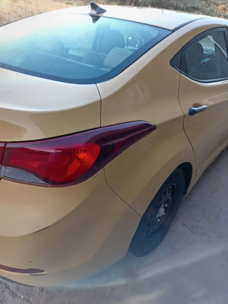 النترا 2015
او مراوس كورولا خصوصي 
امريكي مضلع صفره تكسي 
رقم بغداد بسمي 

العنوان الفلوجة 
السعر١٠٥ وبيهه مجال 
***********
