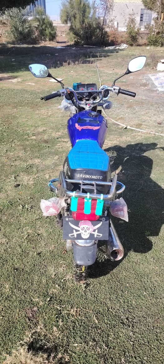 يالله سلام عليكم دراجه للبيع 22 ختم سونك اوراق 
مدفوع كمرك بس تروح ترقم محرك 150 غطاس 
مامفتوح كفاله كلشي بيهه شغل رونات شيار
سعر 550 وبيه مجال ترهم مراوس مكاني حله الحمزه الغربي قررب شركه لاتحاد رقمي ***********
