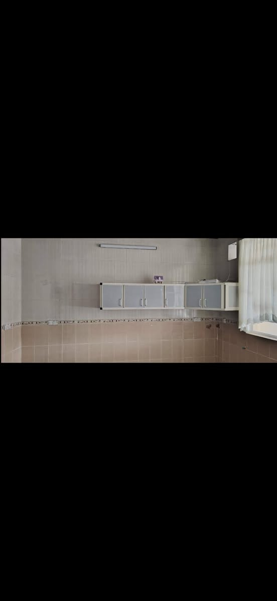 نش
نوع عقار رقم
دارللبيع۲۰۰متر كركوك حسابات قريب مدرسة فلك الدين كاكي بيت نظيف قريب جامع لطيف شارع عريض نظام دكت مركزي
يتكون غرفتين نوم
استقبال
هول
مطبخ
صحيات
كراج
موقع فول خدمات
سعر۷٤ملوين بي مجال
للاستفسار
***********  او زيارة المكتب ارو
