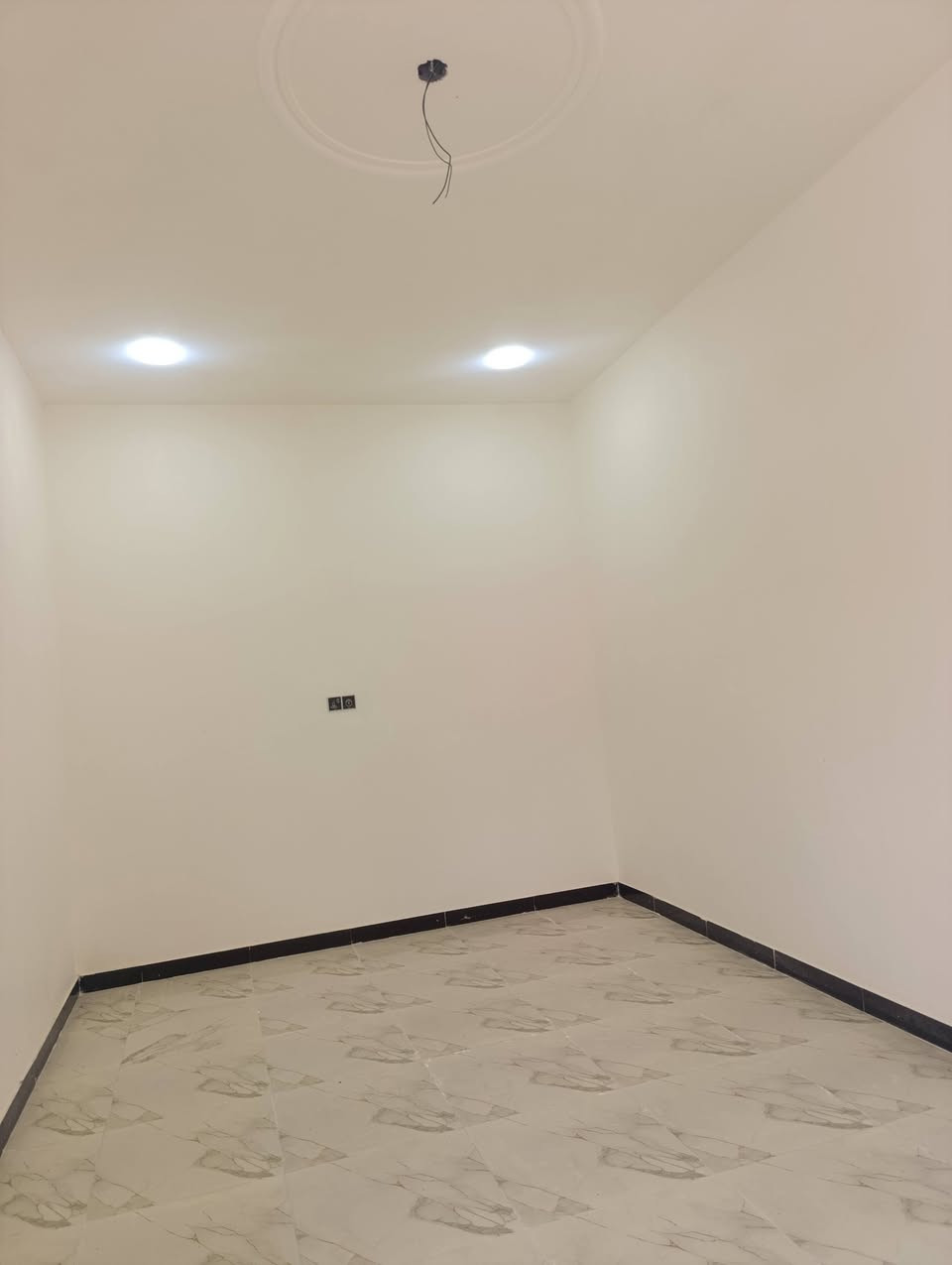 يعلن مكتب عقارات بلد
***********📞

♦️ دار للبيع في شط العرب باب الهوى 155 متر 
ـــ غرفتين ـــ وصالة ــ ومطبخ ـــ واستقبال ـــ وحمامات ـــ كراج
الســـعر  74 وبي مجال  قليل 
للإستفسار ***********
🔹️العنوان المكتب عقـــــــارات بلــــــــــــد باليوبه قرب مدرسه ام أيمن
♦️نستقبل كافة العروضات في شط العرب
العنوان المكتب عقارات بلد شارع اليوبة الصقر قرب مدرسه ام ايمن 
***********
