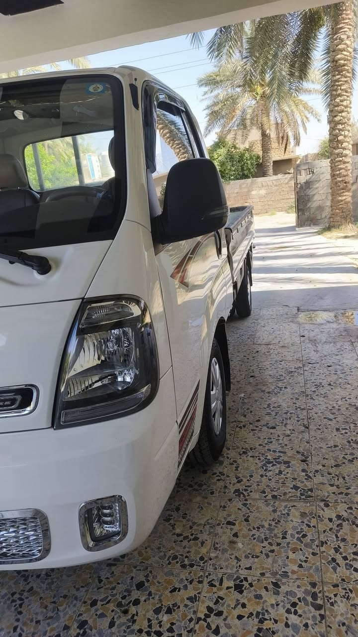 KIA
سلام عليكم للبيع كيا حمل موديل2026 رقم بغداد وارد اردني تحويل مباشر شرط سياره جديده مكفوله كفاله عامه بعدها عل وضع الشركه تبريد ثلج ❄شاشه دبل ايرباك مسستمه فول مواصفات مغلف بدي ومدوشمه سياره جاهزه مكاني بغداد للستفسار اتصل
***********
سعر ١٧٧ بيها مجال حك الجيه
