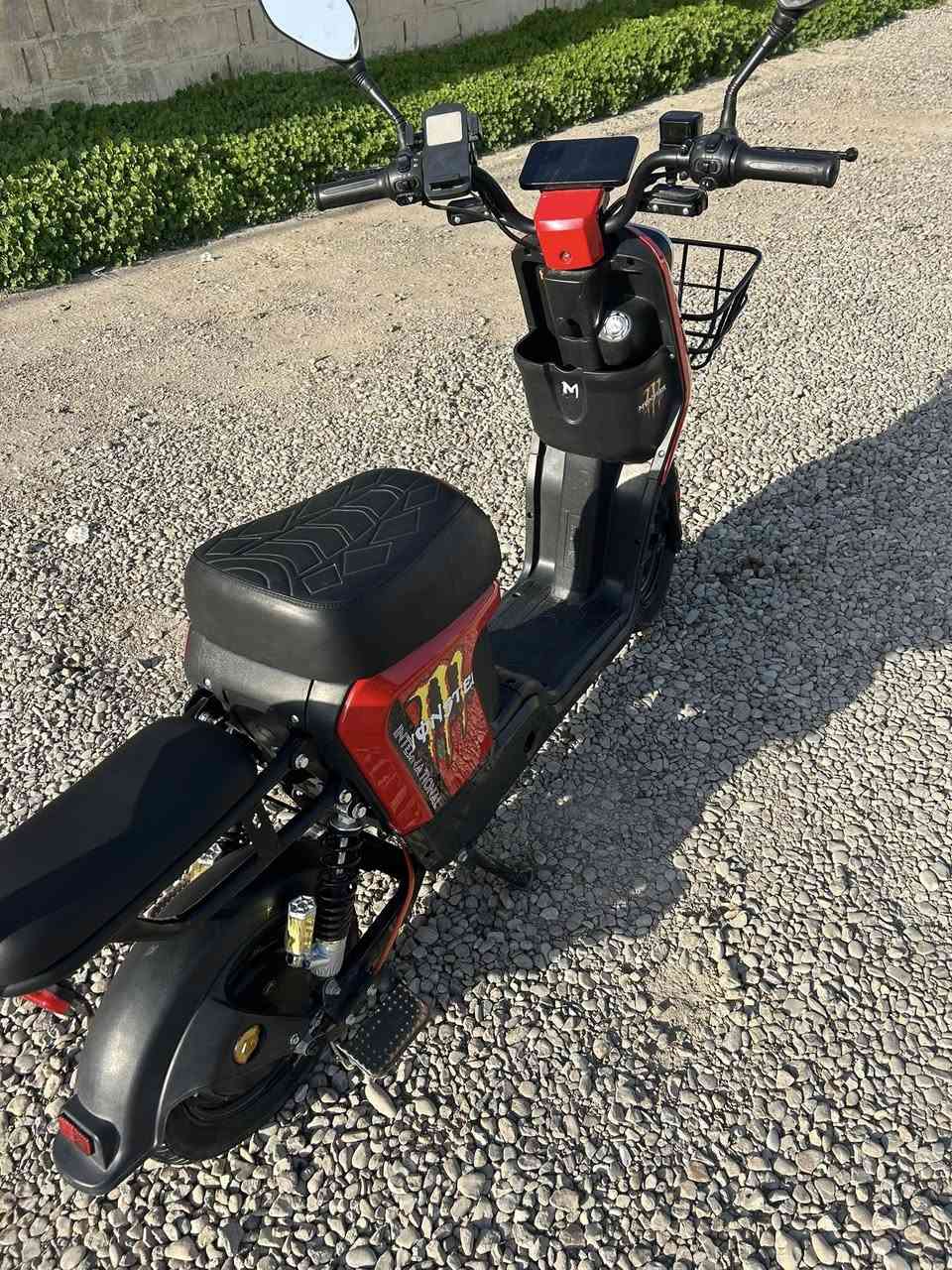 دراجه شحن للبيع
لون احمر 

فول مواصفات

بطاريات جدد 

دراجه حلوه ونضيفه 

3 گير

السعر 350

المكان 📍

بغداد شارع فلسطين تقاطع الموال

رقم او وتساب 

***********
