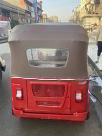 تكتك للبيع مرقم 21  بيهء طخه شبر جوه البكلايت معمره   رقم 07732975988