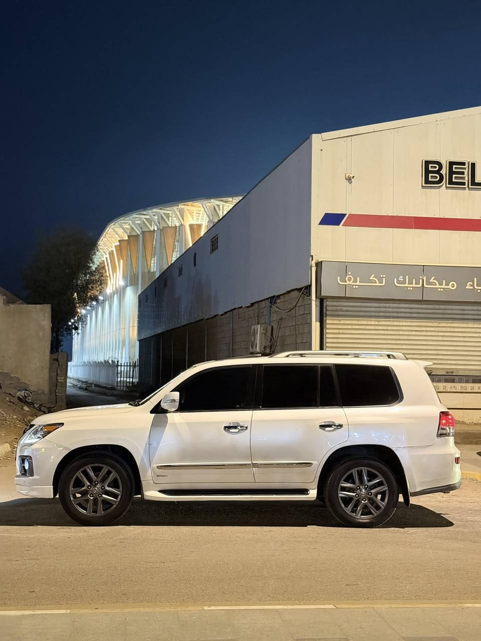 للبيع 
لكزس 2015 بريم اصل 
مكفولة كفالة عامة فحص سونار بدي كار 
رقم بغداد باسمي 
معروفة مواصفات البريم  
تضليل 80//100 
السياره جديدة وجاهزة للخير بدون نقص 
تخم تاير اصلي قبل اسبوع 
ادامة كاملة
السعر 440 $ وبيه مجال 
مكان ذي قار المدينة المائية 
الاستفسار ***********
