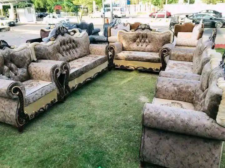 عرض خاص 650 الف 🇮🇶
مفاجئة من معمل العزاوي للتخومة والدواوين احدث الموديلات ✅
ومواصفات عالية الجودة 💪 
وبسعر 650 الف 🇮🇶 ،♥️🔥💯
 🇮🇶🇮🇶🇮🇶🇮🇶🇮🇶 التوصيل داخل بغداد مجاني 
🎁🎁🎁 سيت كوشات ست قطع 🎁🎁🎁 

تخم يتكون من قنفتين ام 3 طولهه مترين و قنفه ام 2 طولهه متر و50 و كرسيين 

يتكون من 5 قطع و10 مقاعد 

ظمان حقيقي لمدة 3 سنوات صيانه 💪💪💪 
  المواصفات
 خشب جام 
سفنج مميز
قماش قديفه تركي 
مقعد بلوك اسود 
للتواصل على خاص وتساب
توفر توصيل ☝لجميع المحافظات العراق


**إذا كنت صاحب هذا الإعلان وتريد حذفه لأي سبب، رجاءا أرسل رسالة إلى الدعم الفني**