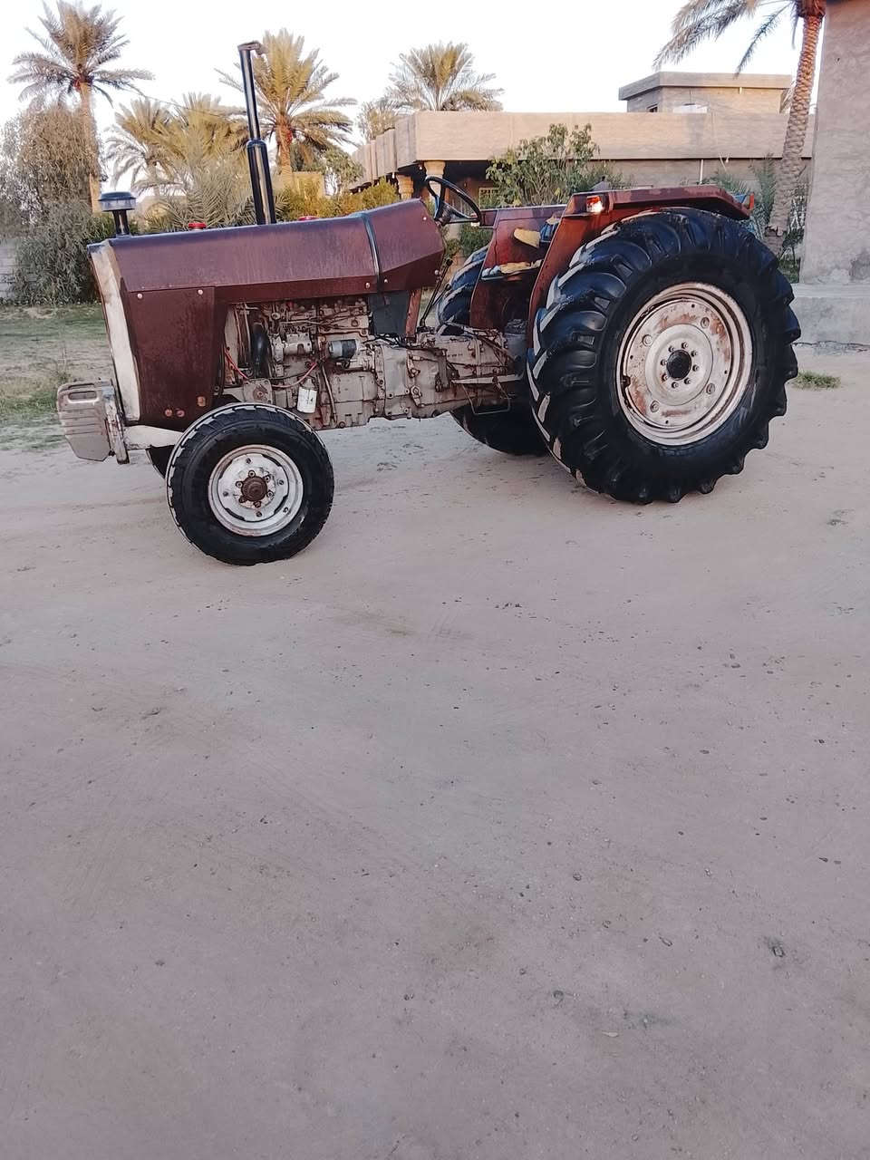 سلام عليكم مكينه فوركسن حجم 290 موديل 81 مكفولة كفاله عامه على وضع شركه برغي ما مفتوح بيها محرك كير اكسن هودرليك كله شرط تخم تاير أمامي خلفي كهربائيات كلها شقاله باور دنفص أبو نجمه جاهزة مجهزه مال جناي هاذا رقم هاتف وشراي يدلل. ***********
