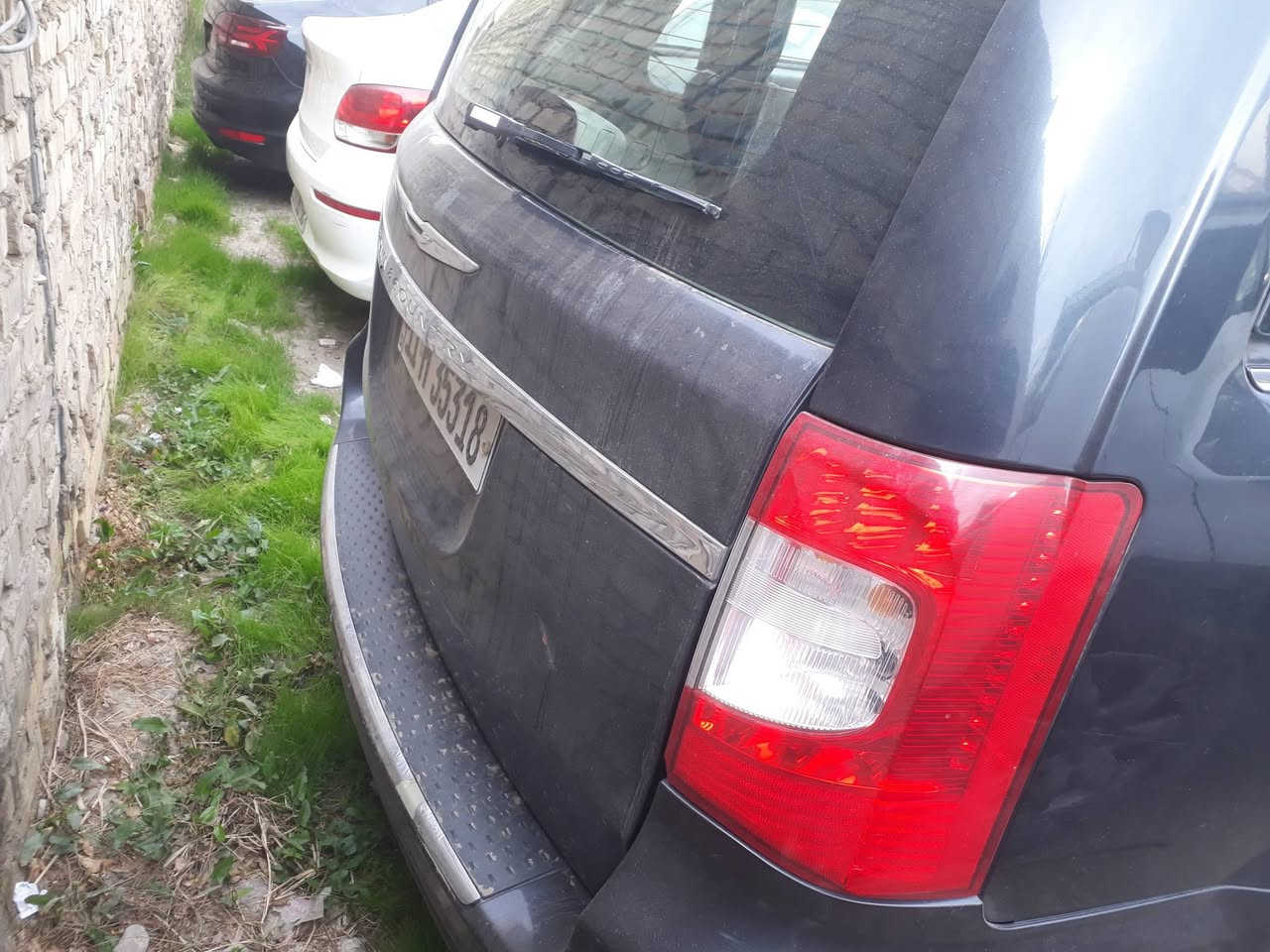 سلام و عليكم للبيع او امراوس السياره اكلين السعر 160 و بيه مجال حك الجيه السياره خير من الله تأخذه مابيه نقص المكان بغداد الطالبيه قرب مسبح الصفا الاستفسار ***********
