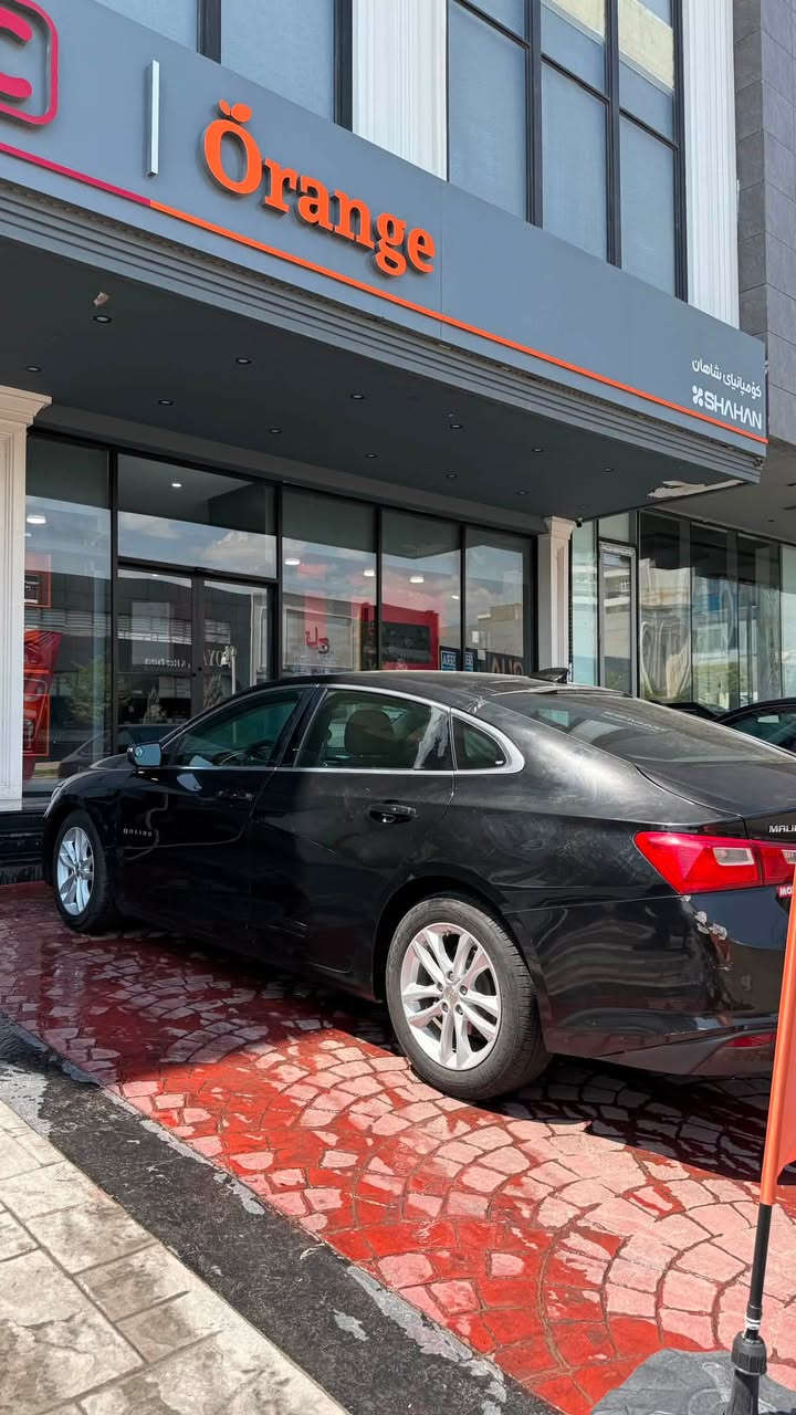 🚗 للبيع: شفروليه ماليبو 2018 LT
- اللون: أسود
- الموديل: 2018
- الفئة: LT
- العداد: 163,000 كم قابل للزياده 
- رقم: أربيل
- محرك ،گير ، حدادية كلها  مضبوط 

🔹 المواصفات: LT

- محرك اقتصادي وقوي 1.500 توربو 
- كير أوتوماتيك
- شاشة معلومات + بلوتوث
- كاميرا خلفية
- حساسات
- نظام تثبيت سرعة (كروز كنترول)
- تكييف ممتاز
- تحكم بالمقود
- زجاج ومرايا كهرباء

🔹 الحادث:

- ضربة چاملغ  أمامي جهة السايق (حادث امريكا ) 
- شخط خفيف في باب خلف السايق

السيارة بحالة جيدة واستخدام  يومي

💰 السعر: (9.500$) وبي مجال 
📞 للتواصل: (***********)
