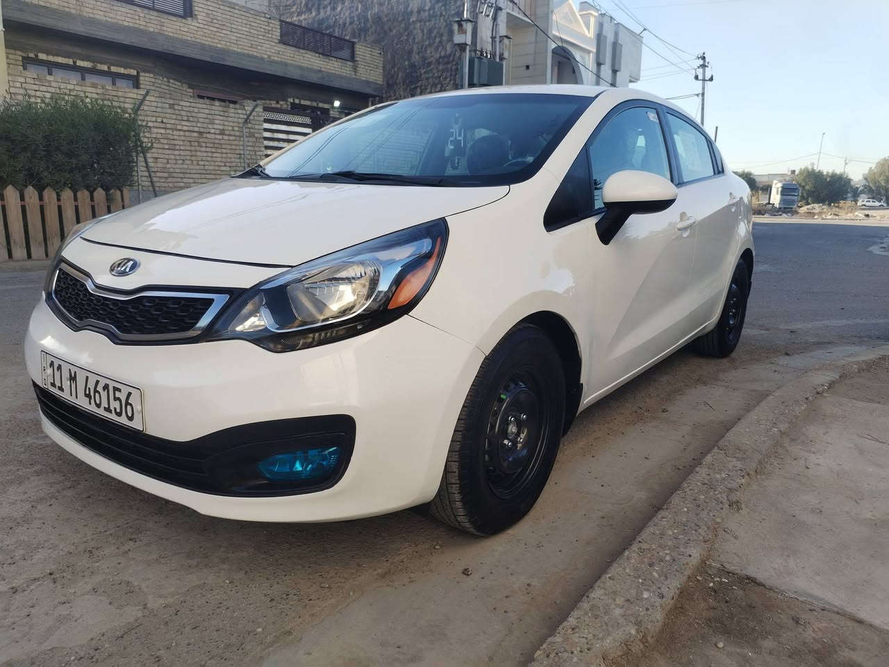 ٢٠١٣ مكينه وكير كفااله غير مفتوحات تبريد وتدفئه حداديه جديده تخم تاير مكفوله من اي نقص ماشيه ١٢٨ صبغ ثلاث قطع ونصف بدون دواخل دواخل سياره مكفوله ايرباكات سليمه بااسمي السياره هزه جديده سنويه جديده العنوان البياع ***********   *********** السعر ٨٨ مجاال بسيط
