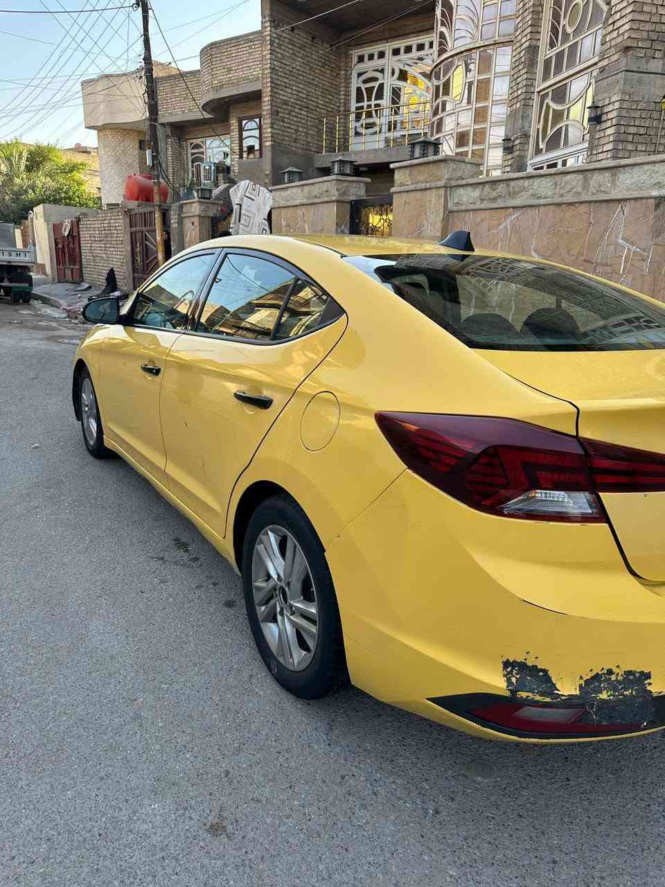 النترا موديل ١٩ للبيع حادثها جاملغ وبنيد مكينة بدون تنقيص كير نضيف هزة جديدة باأسمي تحويل مباشر
السعر ١١٦ العنوان بغداد البلديات الضباط ***********
