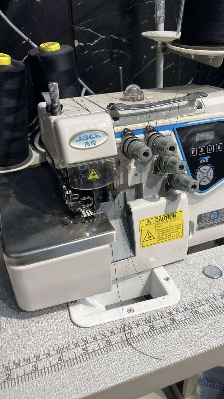 مكينه اوفر بعدها استخدامها مو هواي العنوان البصره واكو توصيل السعر 350 مع التوصيل


**إذا كنت صاحب هذا الإعلان وتريد حذفه لأي سبب، رجاءا أرسل رسالة إلى الدعم الفني**