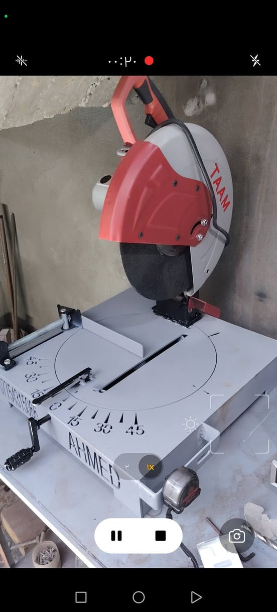 يالله قاعده كتر متحركه السعر 110 معه التوصيل ويتوفر كترات حسب ختيارك والكتر جمله ويدللون ***********
