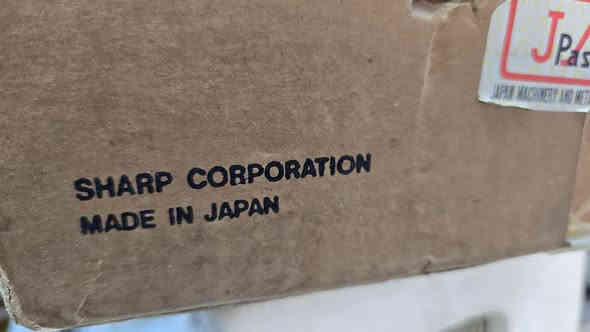 من نوادر اجهزه ياباني 
راديو مسجل شارب 
إنتاج اليابان 
ستيراد أسواق الحره 
جهاز بل كارتون 
جهاز 4 موجات 
صوت وسحب خرافي 
استيرو دبل سماعه 
الاستفسار مراسله الصفحه 
او الاتصال ***********
