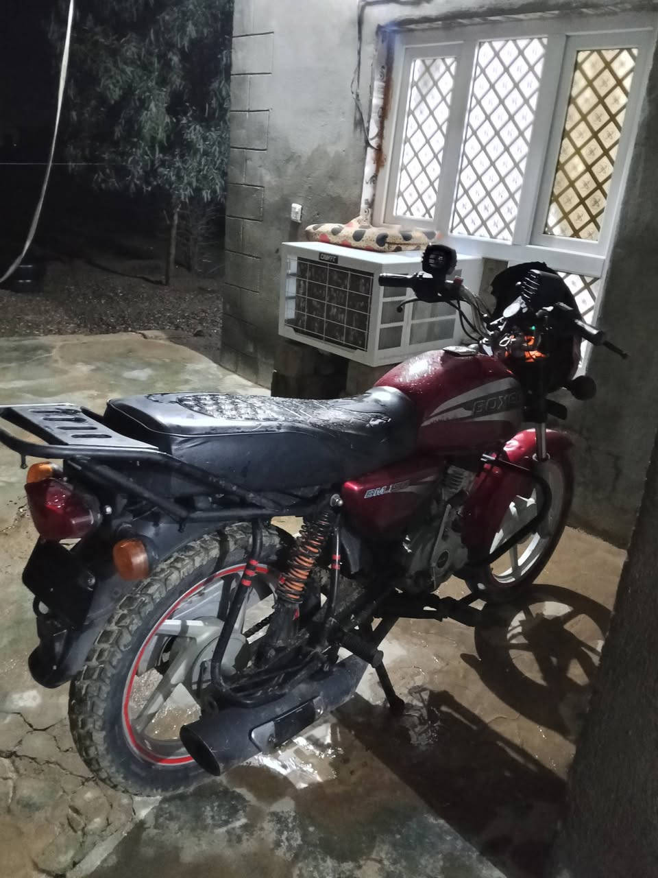 بوكسر موديل 18 اربعه كير وضع شركه معامله رقم كامله بس تستلم سنويه سعره 950 بي مجال جلولاء قرية جميله ***********
