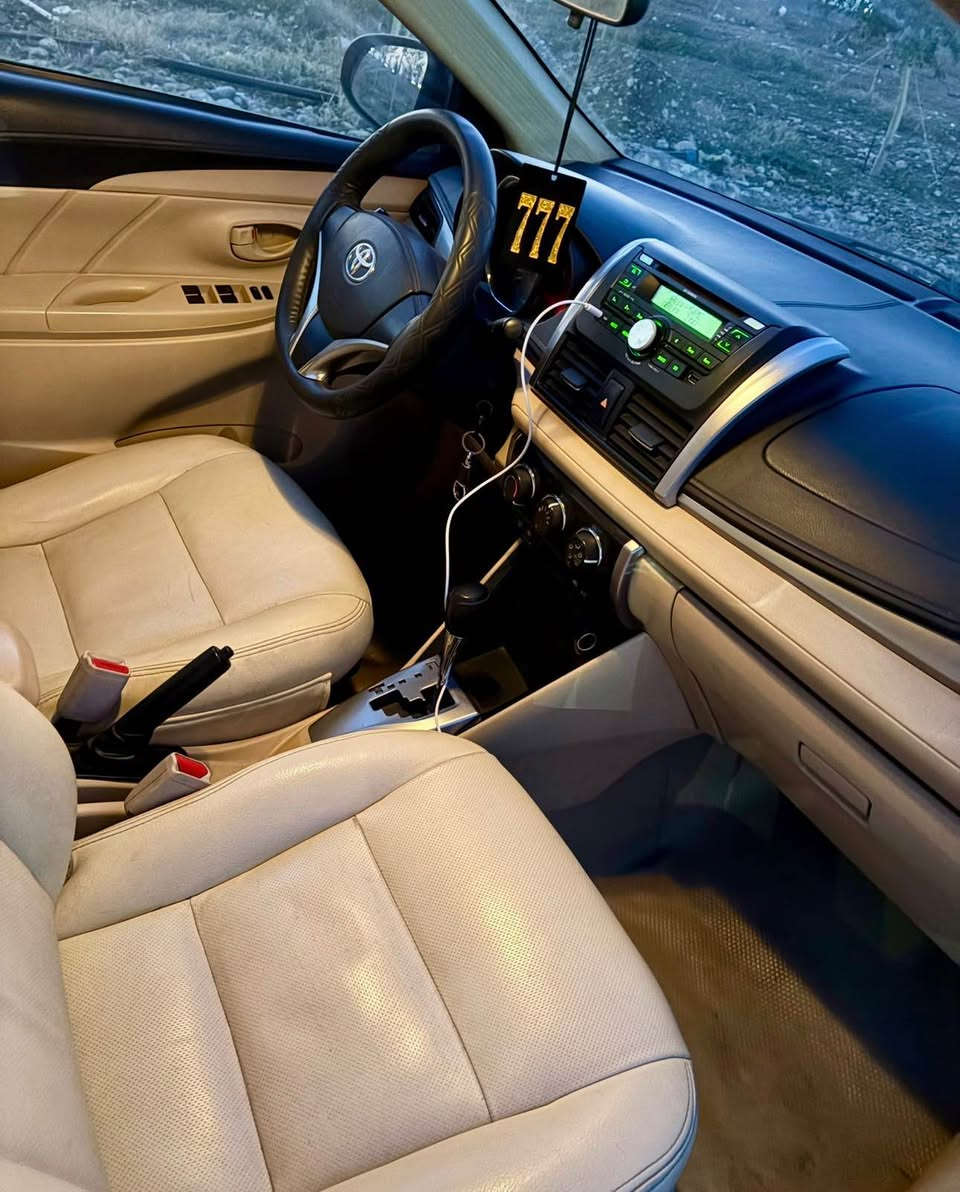 بۆفرۆشتن یان گۆڕینەوە 
تۆیۆتا یارس 2017 سلڤەر
بێ سبوغە بەس جەمپەکی پشتی هەیە. بێ ژۆرێ  لەگەڵ تەزرەیەکی کەم
مەکینە گەورەیە ڕەقەم و سەنەوی نوێیە أربيل, العراق


**إذا كنت صاحب هذا الإعلان وتريد حذفه لأي سبب، رجاءا أرسل رسالة إلى الدعم الفني**