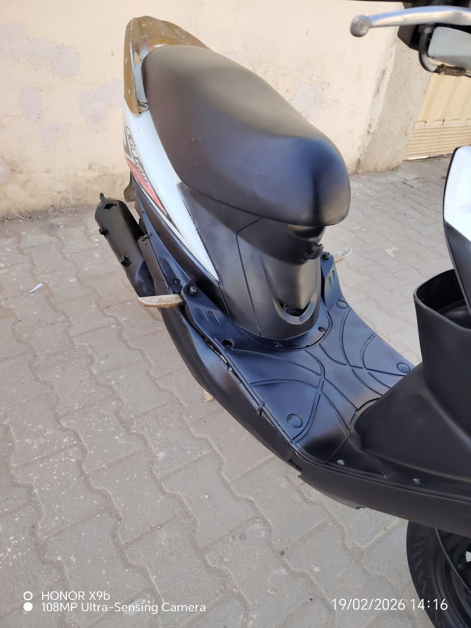 دراجه ماكس ياباني مامفتوحه شغاله سلف لايتات اشاير شلعه كامله سعرهه 325 بيه مجال  ***********
