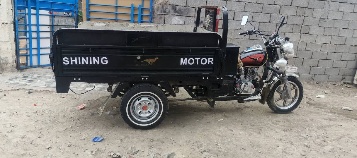 ستوته للبيع السعر 1900 وبيها مجال 2023 اسكنر المكينه 2025 بدي2025 تعمير العنوان بغداد معسكر الرشيد قرب الزعفرانيه الرقم ***********
