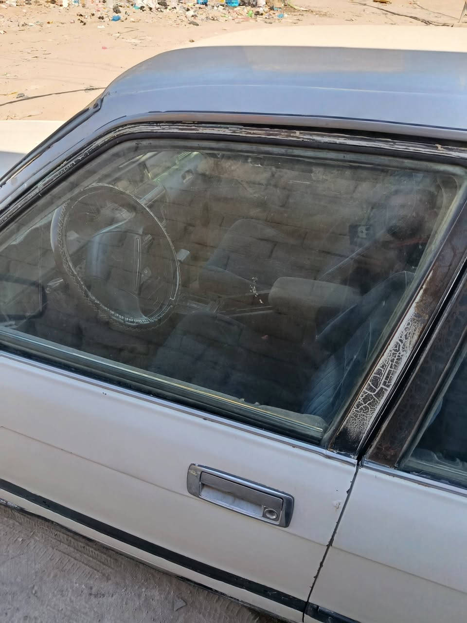 سيدان ذي قار 91 اكسن ثلاثه قطع مكينه وكير فيفيتي جديده طخم تايرويل كب جديد السعر 35 وبيها مجال للسفساراتصل ***********
مكان السياره ناصريه
