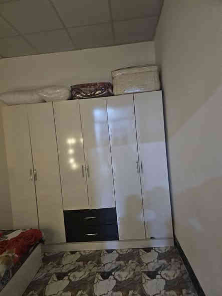 غرفه تركيه نضافه فووول❤️‍🔥السعر، 400وبيه مجال الشراي تنوان مقابيل قريه الغدير رقم  ***********
