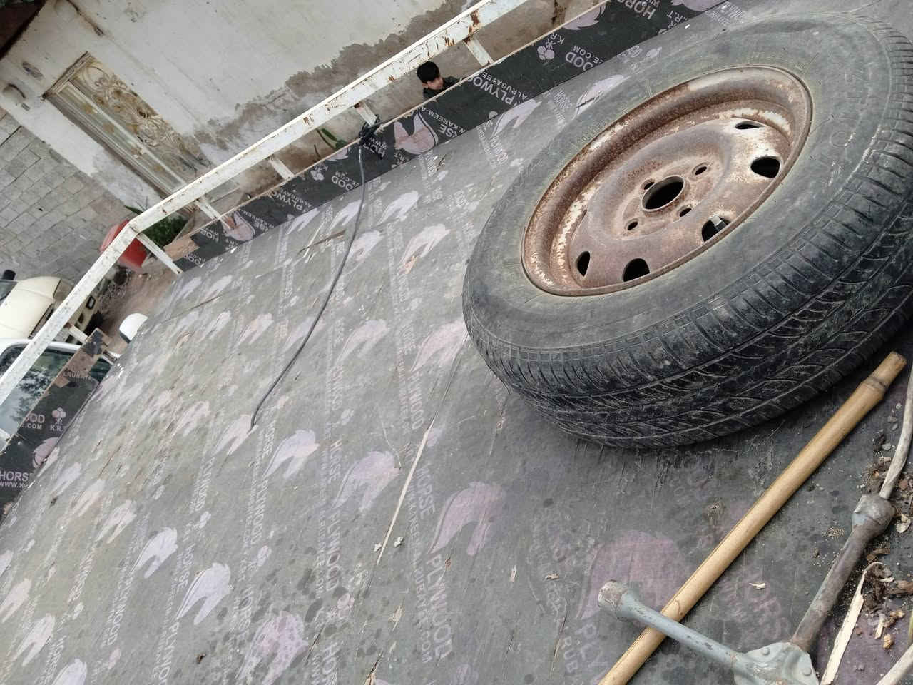 سلام عليكم كيه شيري موديل 2013رقم الماني بسمي السياره مامطلوبه مداور ثاني يوم سنويه 2026بيع أو مراوس بنكو *********** بي واتساب
