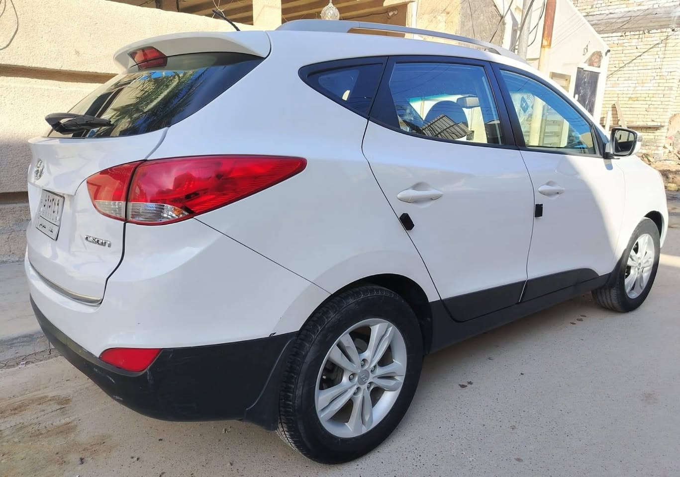 السلام عليكم
توسان ١٣ خليجي
قطعتين صبغ قطعة تبديل
بدون حادث
كير ومكينة بلاد
 بغداد الغزالية
السعر ١٢٥ ومجال بسيط جدا
***********
