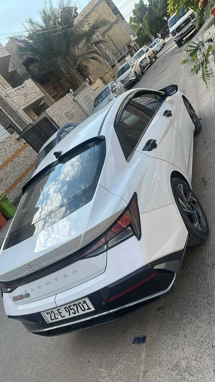 جمعه طيبه
السلام عليكم
هونداي النترا 2024  تجميع صيني 
ماشيه 57 ألف 
مواصفات 
بصمه 
شاشه 
كأمره 
سلايت روف 
كراسي جلد 
محرك 1500 
رقم اربيل شرط تحويل مباشرة 
144 ورقه وبيها مجال بسيط 
أي استفسار رقم صاحب السياره 
***********
مكان بغداد البياع
