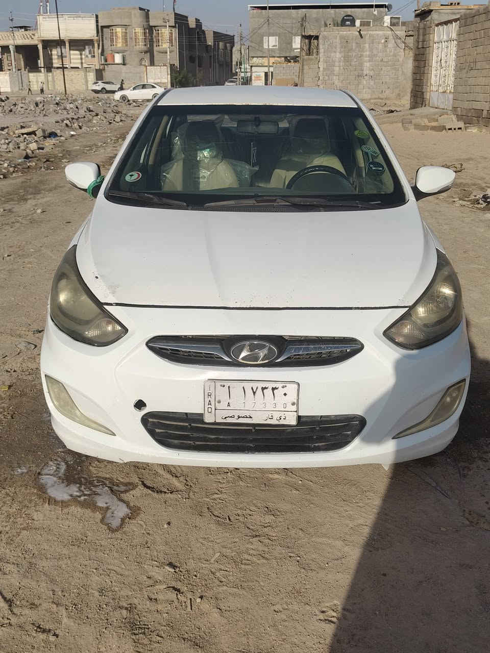 السلام عليكم سياره للبيع اكسنت موديل 2011 سنويه لل 27 ملاحظه فيها بارد وتكحيل فقط كفاله عامه شرط تحويل مكان بصره سعر 75 بيها مجال حق الجيه***********
