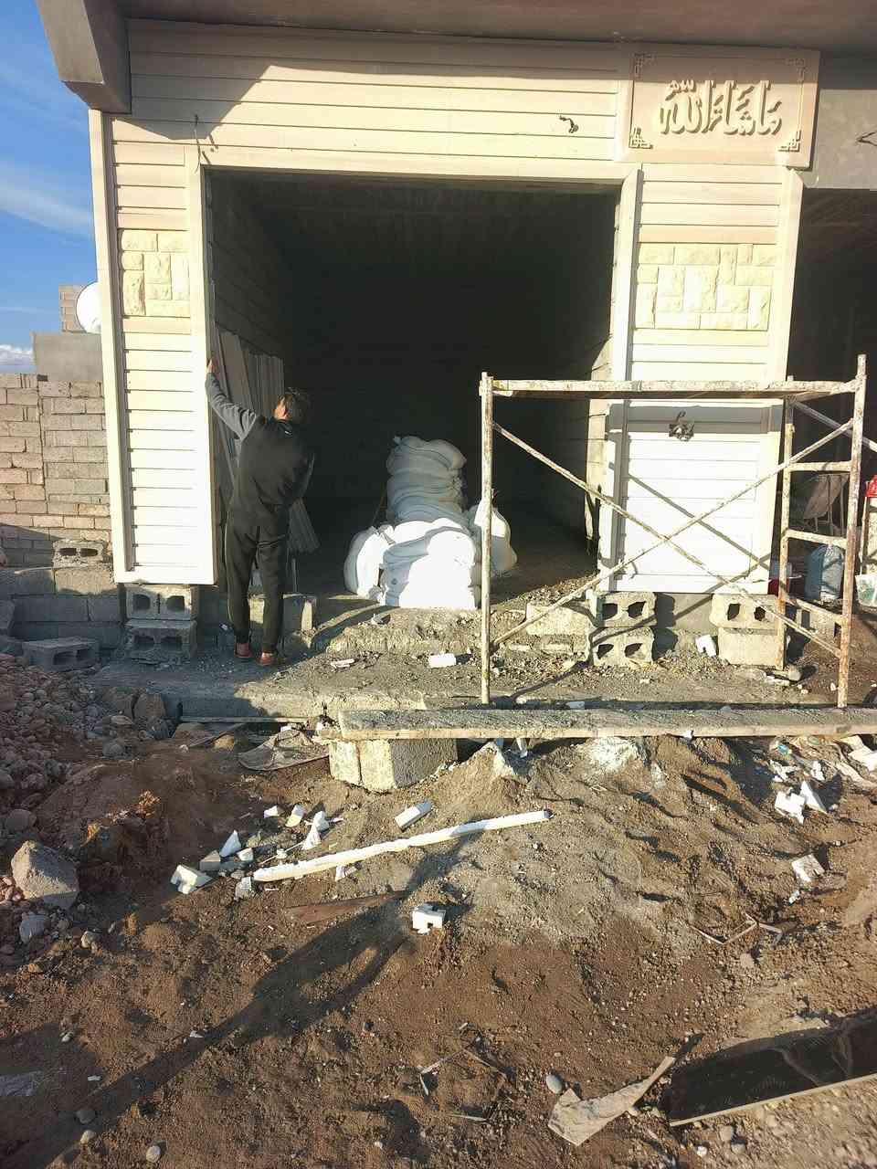 السلام عليكم كادر عمل حلان كوبونات الاصفر المتر بخمسه ونص ولاخضر بسبعه الاستفسار على  ***********
