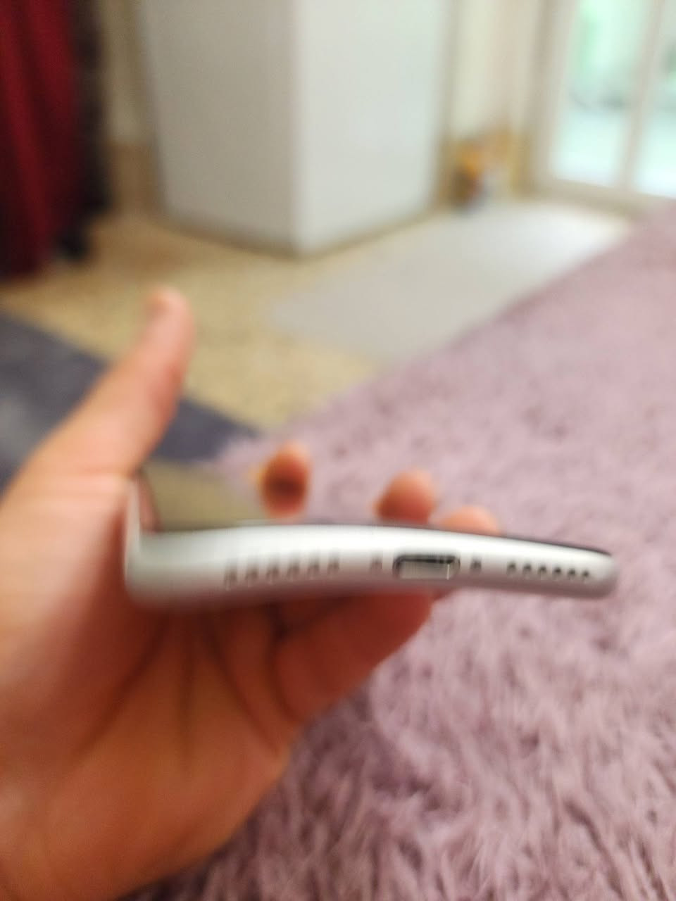 SE2 كل شي بي شغال شويه حساس بصمه تخربط 64 سعر 90 وبيه مجال شاشه بطاريه بلاد ***********
