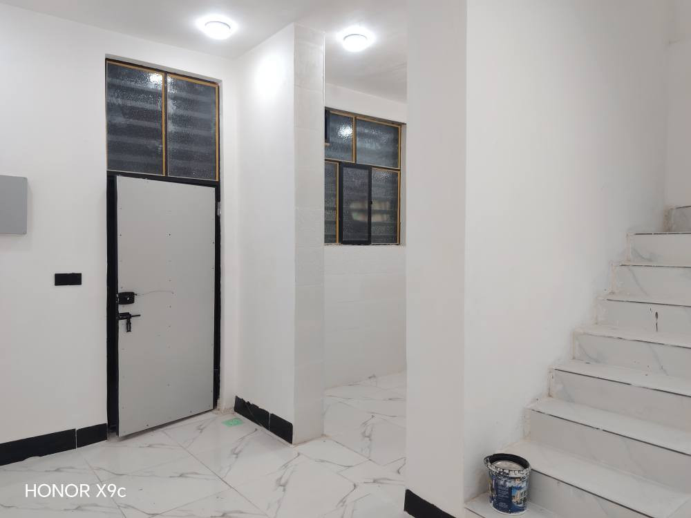 بيت 50 🏘️ 🏘️ متر مربع للبيع بالنجف مقابل القريه عمود ٣٢١ السعر 25💸 💸 قابل للتفاوض خدمات كاملة مشمول بقرار التطويب للاتصال *********** وأتساب النجف, العراق
