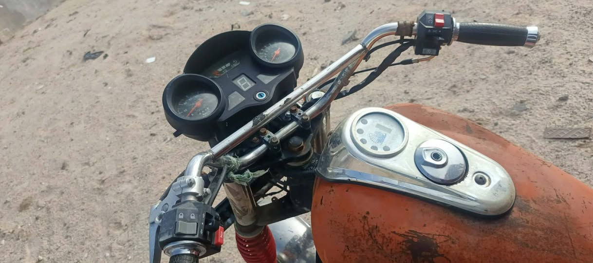 سلام عليكم ستوته للبيع موديل 2018 أوراق السعر 1000 وبي مجال مكاني البصره سفوان رقمي ***********
