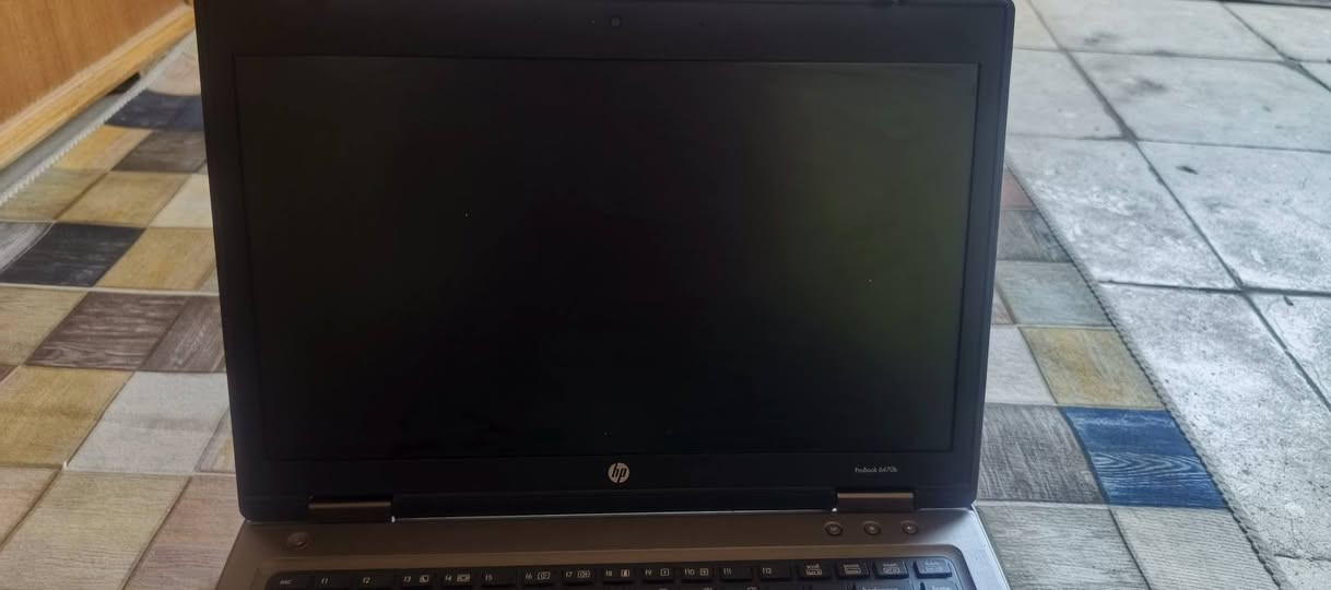 السلام عليكم عندي حاسبة hp للبيع موديل قديم نظيفه للاستخدام العادي او الدراسة سعرها 65الف وبيها مجال بسيط للاستفسار اكثر ***********
