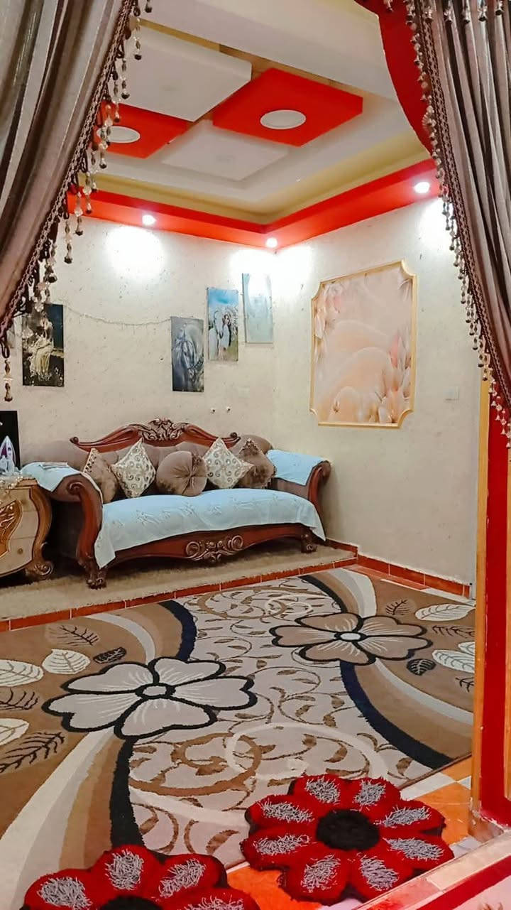 #منزل ٣ ادوار 
#مطروح #الكيلو ٣
مياه وكهربا وغاز 
وعلي شارع العمدة  فرج
١٥٠م و٣ غرف وتشطيب
01019397608
01037626151
#الجميع


**إذا كنت صاحب هذا الإعلان وتريد حذفه لأي سبب، رجاءا أرسل رسالة إلى الدعم الفني**