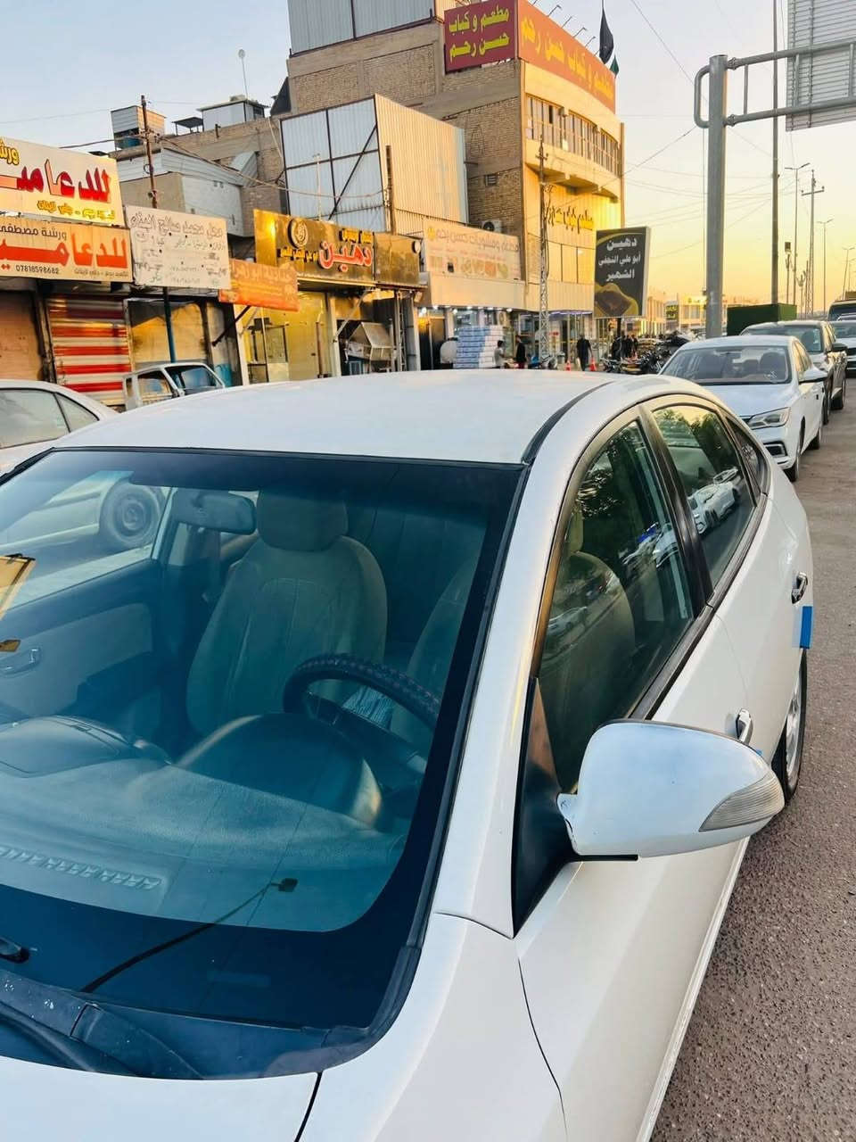 اريد بيع عندي ضرف بيع مستعجل
سعر 79$. وبيها مجال تواصل على ارقام
***********

***********
عنوان بغداد
سلام عليكم النترا شكل قديم سياره حلوه موديل 2011 دكشن عالي رقم شمالي نكليزي تحويل مباشر  بسمي سياره بيها فقط رش باب وجاملغ

