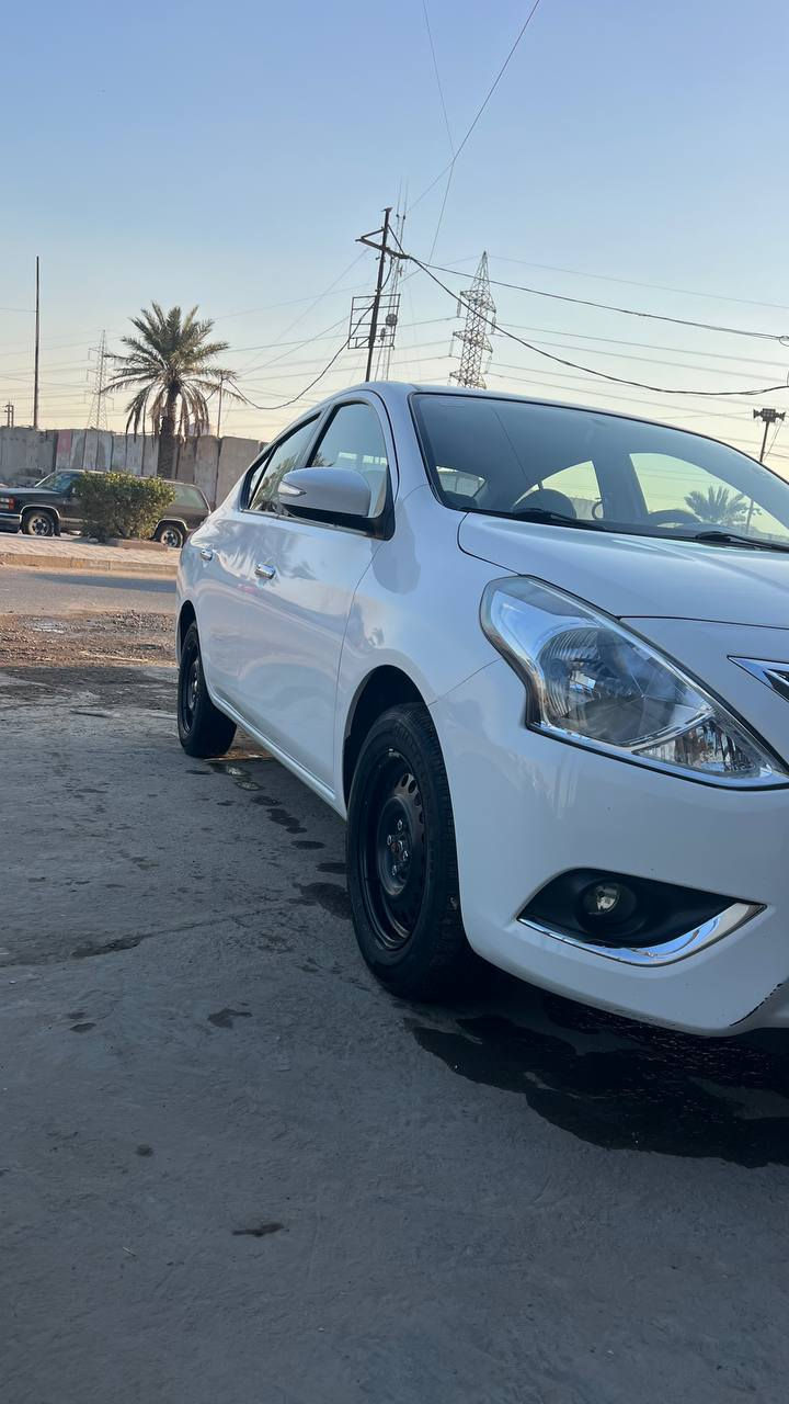 السلام عليكم نيسان سني مصري ٢٠٢٤ 
السياره كفاله عامه ماشيه ٣٨ الف 
السعر ١٢٢ وبيه مجال بسيط 
***********
