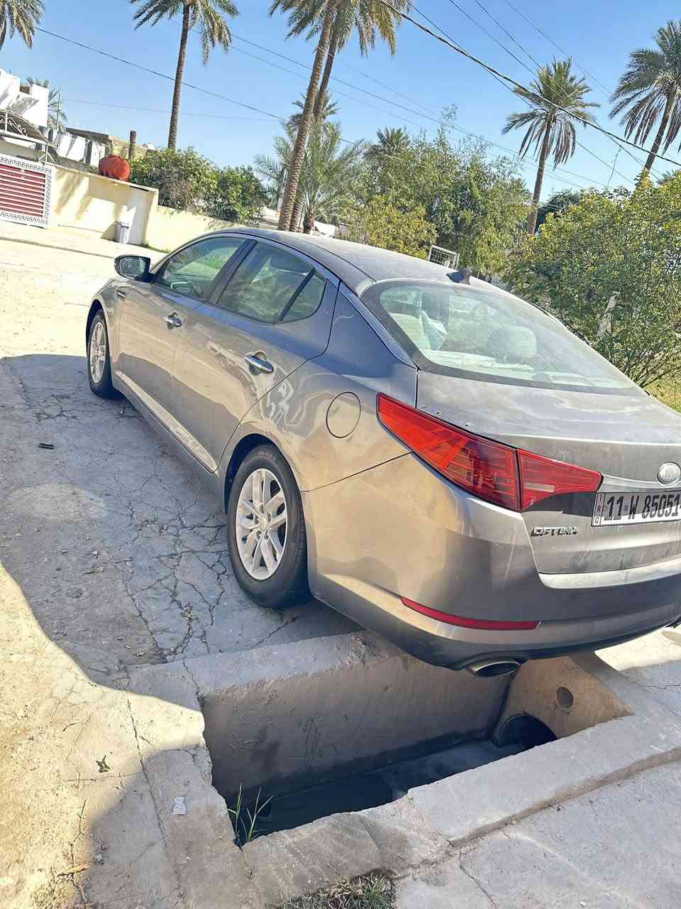 لبيع كيا اوبتما موديل ٢٠١٣ وارد امريكي حادثه جاملغ وبنيد 
بدون دواخل شواصي لغود مكفوله وبيها جرد قطعتين مكينه ٢٤٠٠ Gdi جهازه من كلشي كير مكينه حداديه تبريد رقم بغداد 
انكليزي ماشيه ١٦٠ ميل 
مكان سياره بابل المركز 
السعر ٩٨ 
***********
