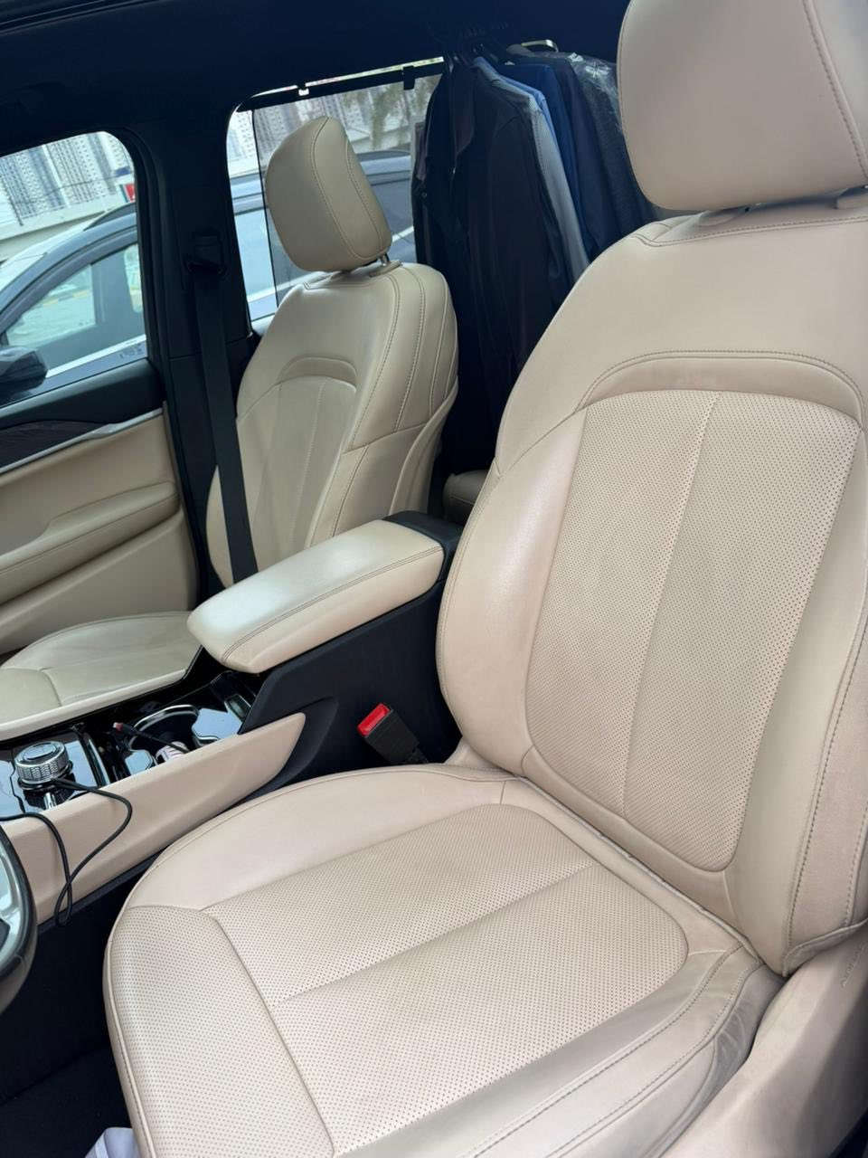 جيب مديل 2023 فول مواصفات للاخير جاهزه من كل نقص بيها ٣ قطع صبغ لمتد مكانها بغداد السعر 235 للاستفسار
***********
