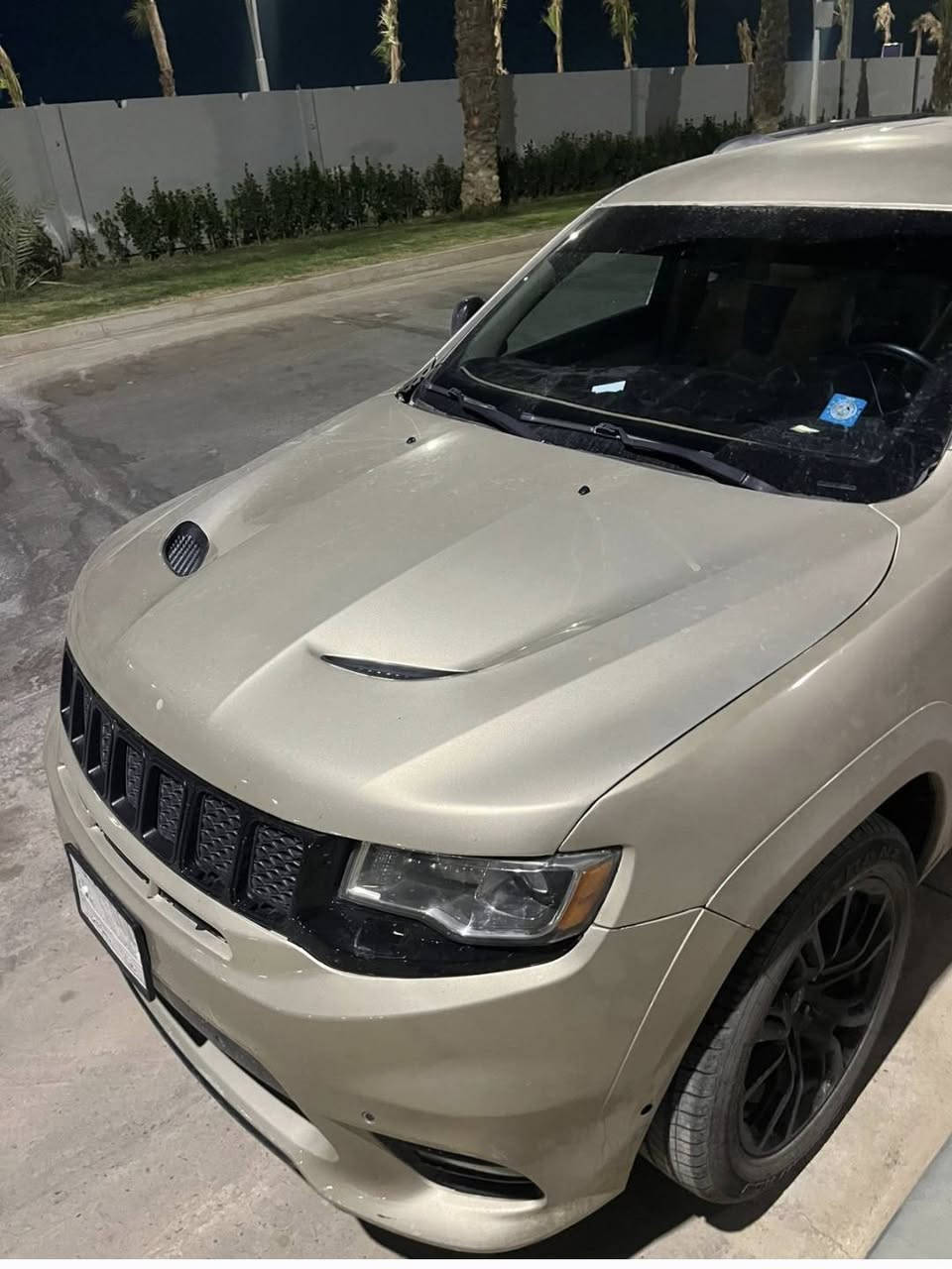 السلام عليكم للبيع جيب ١٥ رقم بغداد  لمتد فول عده الفتحه كير مكينه حداديه كهربائيات تمام  مصبوغه عام بدون دواخل فقط الجاملغ الخلفي بيه ضرر  السعر ١٤٠ بيه مجال قليل مكاني كربلاء ***********
