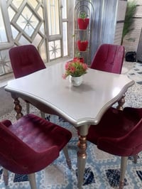 میز طعام للبیع للاستفسار 07713437816