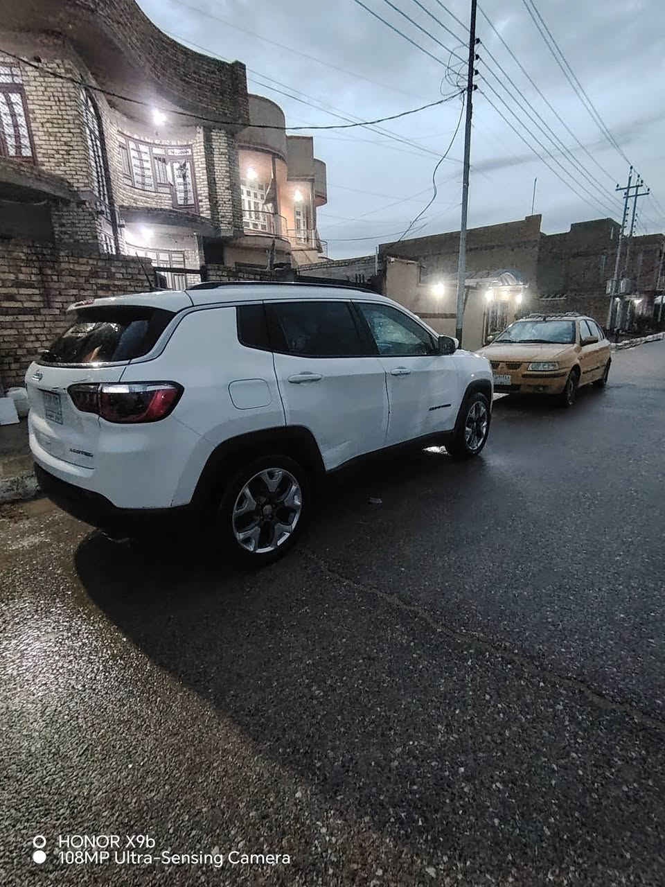 سياره جيب كومباس فول ما عده الفتحه مديل2019 سياره جاهزه من كلشي تخم تاير حداديه كير مكينه نعمه من الله 
رقم الهاتف ***********
