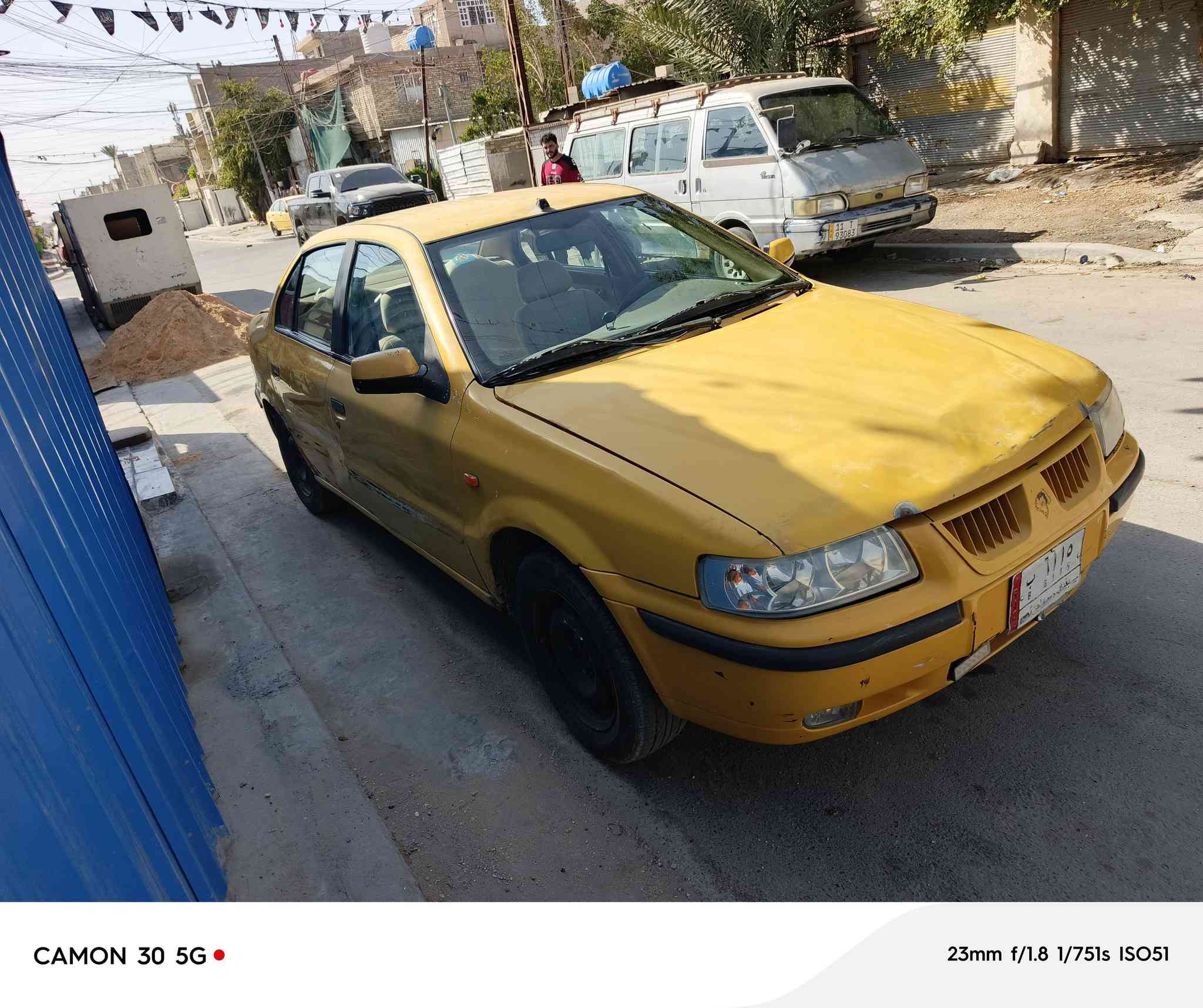 سمند للبيع موديل ١١مكان حي العامل هاتف ***********
