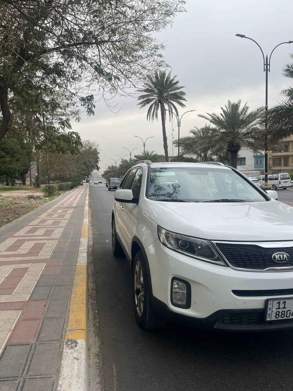 سلام عليكم سورنتو موديل 2015 وارد خليجي بدون صبغ ولاضرر شركة العامة السيارة جلد  اشاير مري كامرة خلفيه رادار تثبيت سرعه السيارة رقم بغداد مشروع وطني تحويل ثاني يوم السيارة جاهزة من كير محرك صدر تبريد تخم تاير جديد العنوان بغداد البستان للاستفسار عن السيارة الرقم ***********
