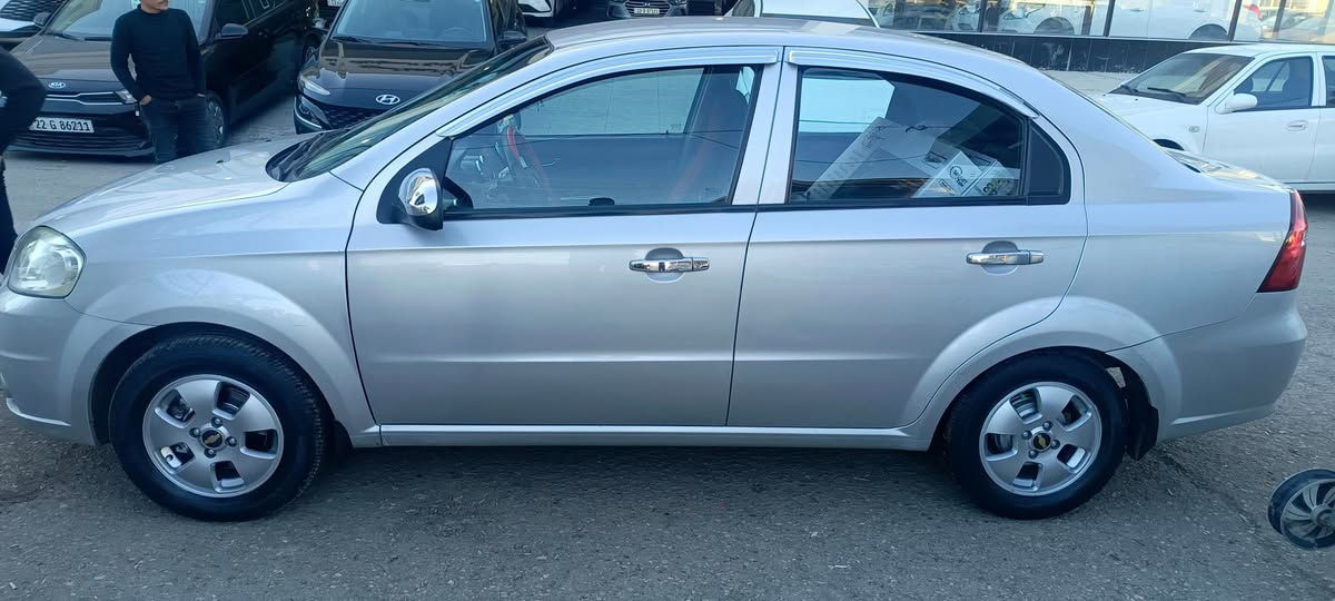 افيو كوري 2015 للبيع مواصفات LT بأسمي رقم اربيل مسطرة  محرك استرا المرغوبكير عادي بيها ربع باب سائق صبغ البقية شرط بدون صبغ وبدون تقحيل جامات كهرب قفل مركزي شاشة وكامرة 5 ويل  كب السعر 82 $ للاستفسار اكثر الاتصال *********** او مراسلة الصفحة
