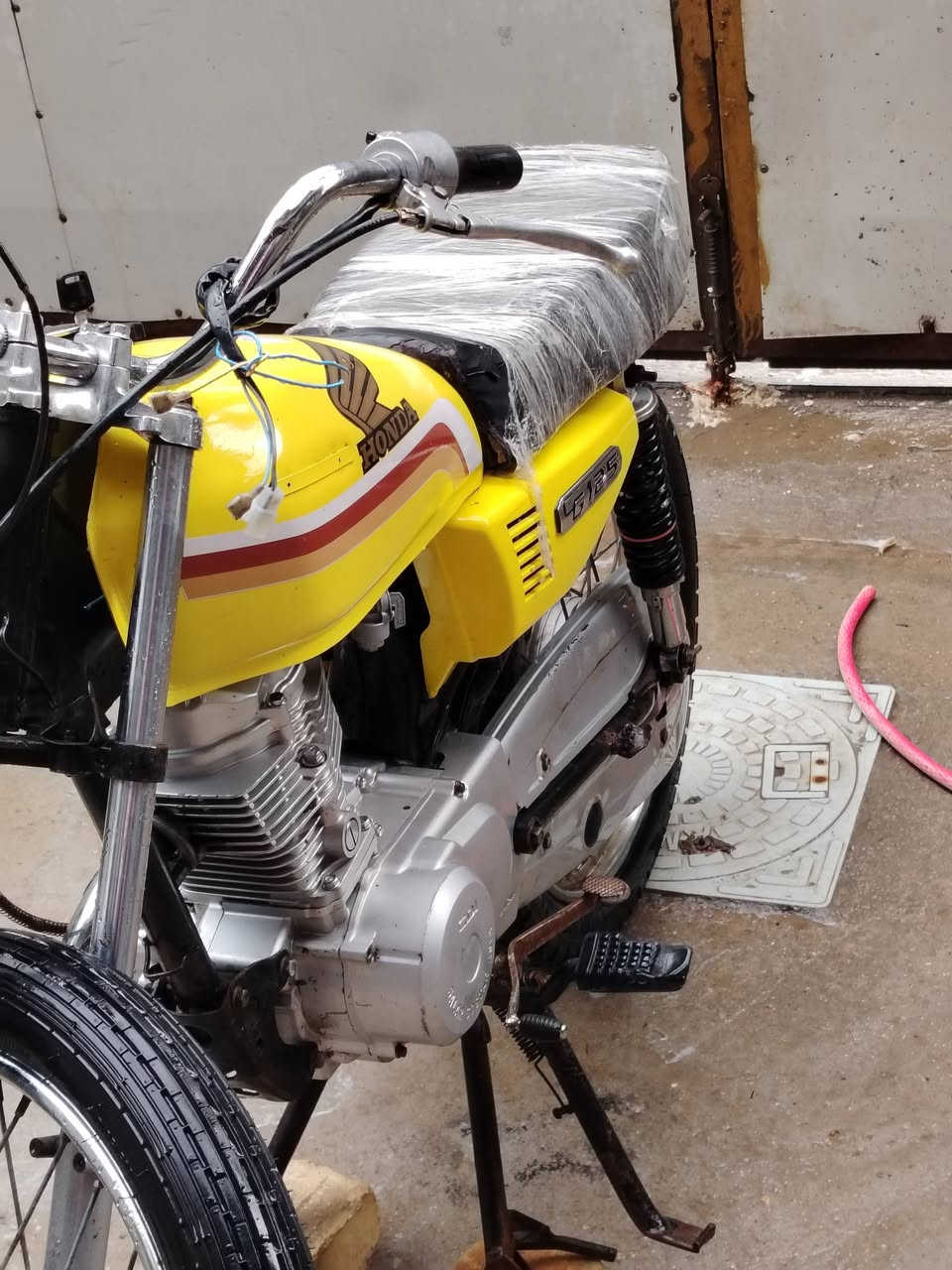 السلام عليكم اربعه كير للبيع موديل 20 والمكينه23 كلك مكفوله كلشي مابيه فول وعلي ب350وبيه مجال مكاني طويريج ام روايه البوحسون رقمي***********
